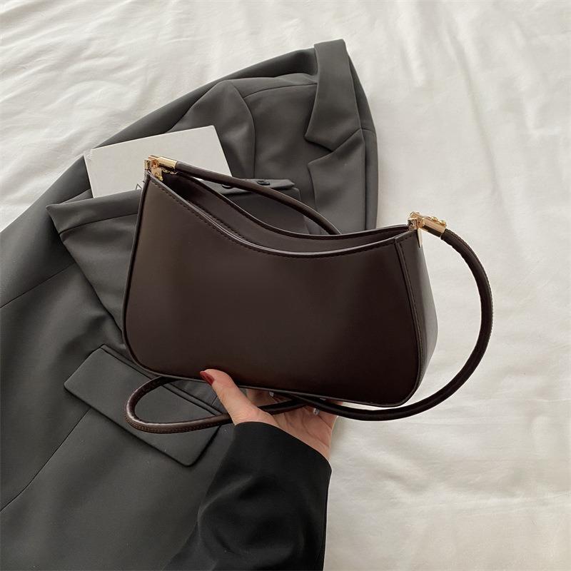 Simple Texture Fashionable Small Bag Women's Simple Popular Underarm Bag Spring and Summer Casual Versatile Tide Shoulder Bag