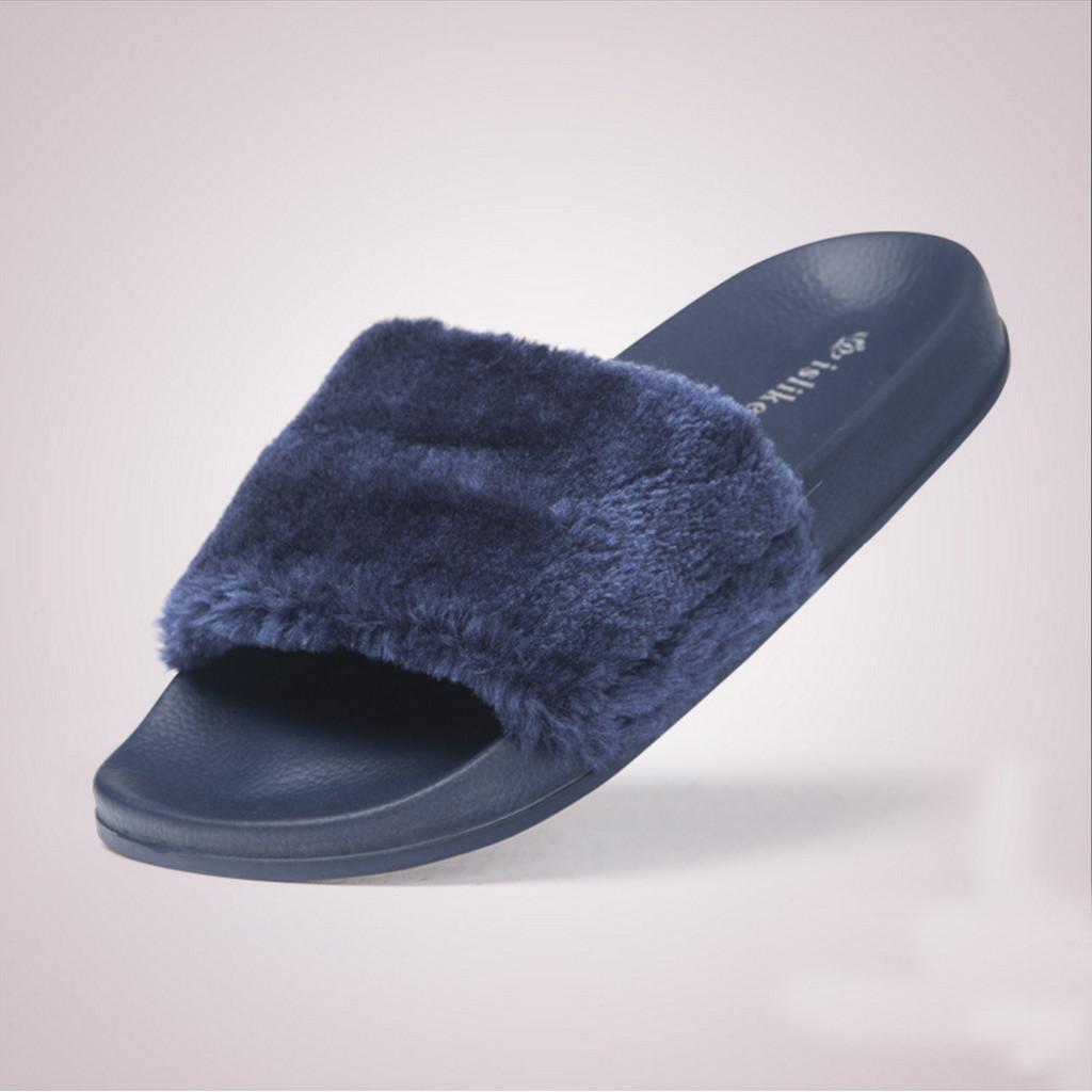 Luxuriöse Faux-Fur-Slipper, inspiriert von Rihanna, in Premium-Qualität und mit Stil