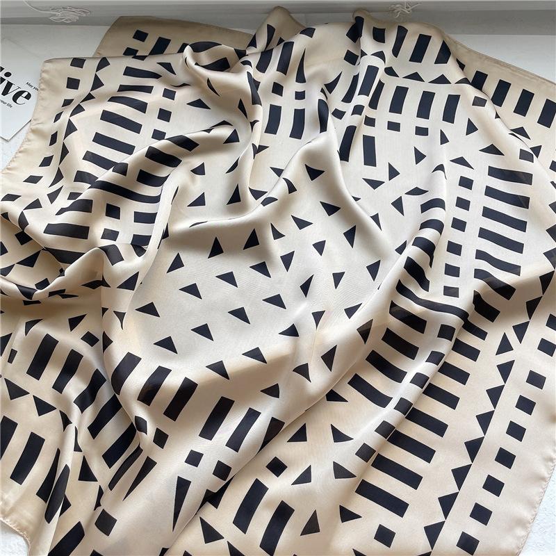 Bundling European and American style geometric versatile headband tying scarf 71cm silk scarf decoration new color matching simulation silk small squ