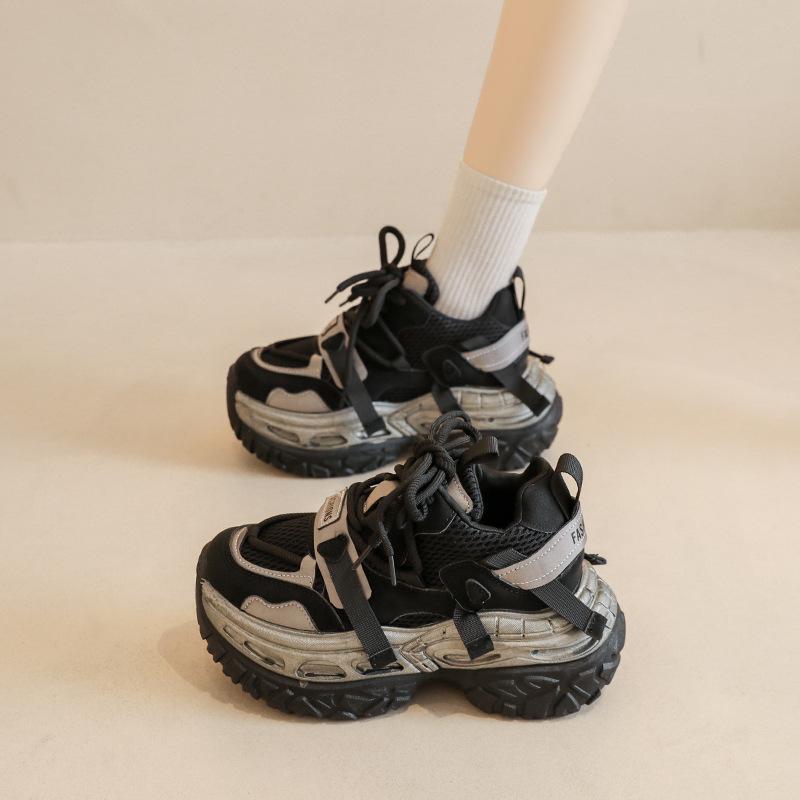 2025 autumn new platform dad shoes women's black splicing muffin sports breathable Forrest Gump shoes waffle casual shoes
