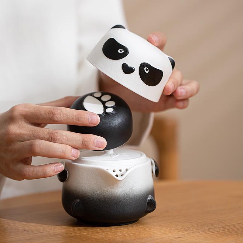 Panda Fubao Quick Brew Ceramic Tea Set
