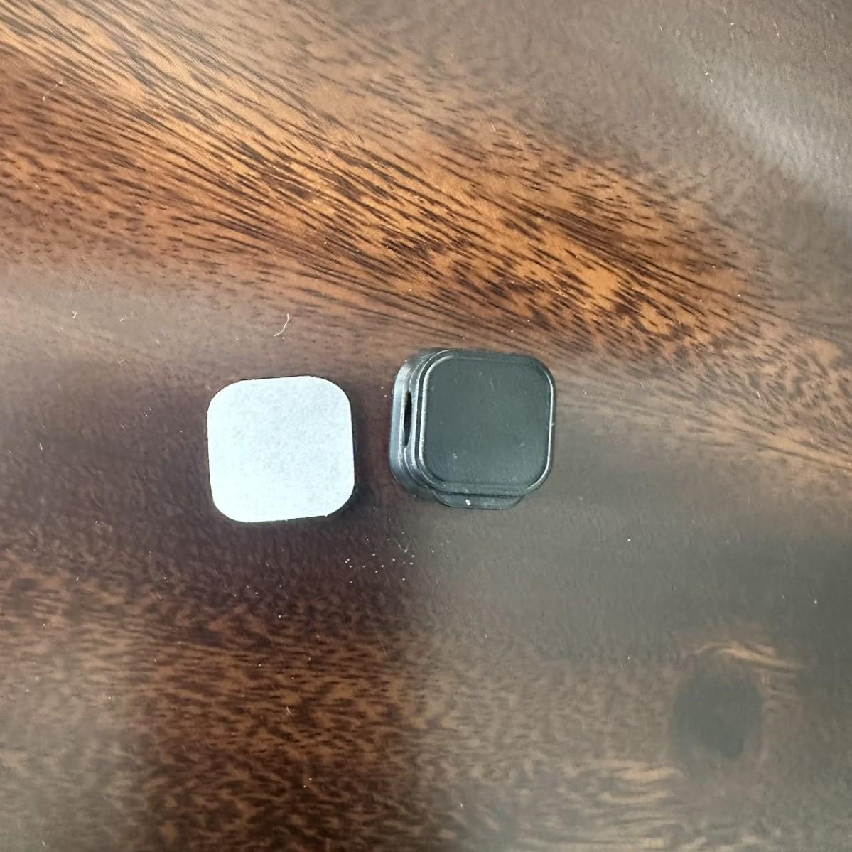 Магнитный кабельный органайзер: Настольное и настенное крепление для зарядных кабелей телефона