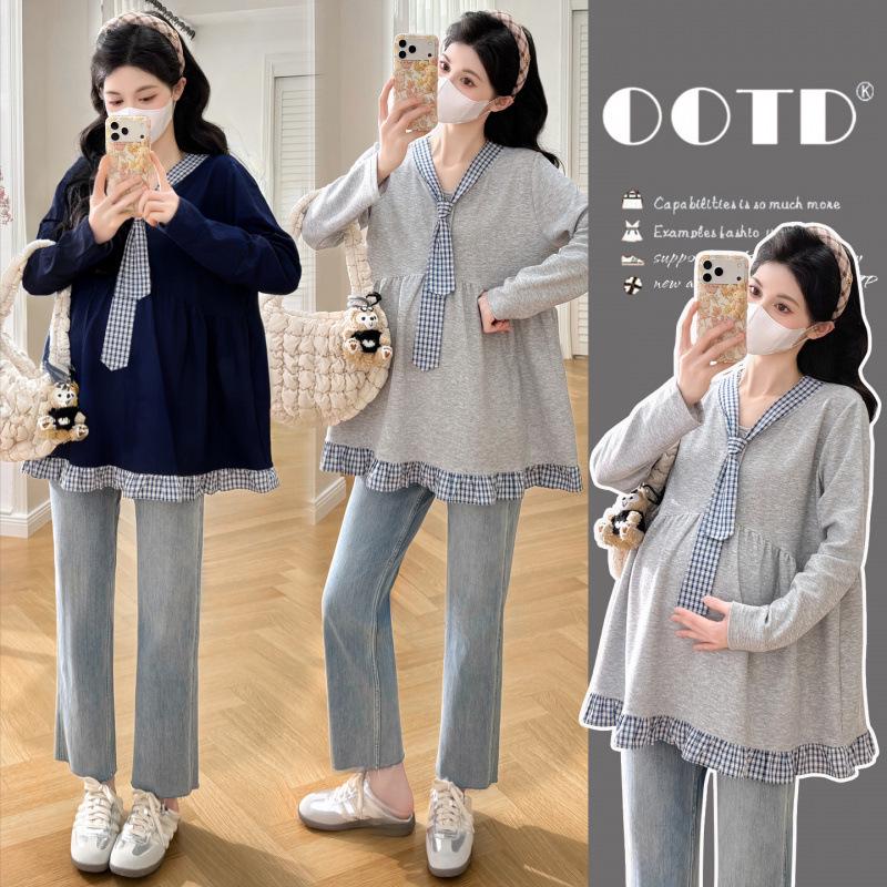 Spring & Autumn Maternity Knitwear: Loose, Slimming Plaid Top L