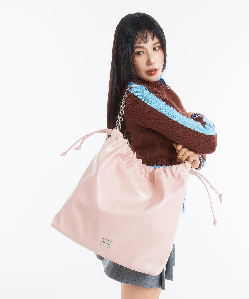 Badgigi Chain Trawstring Bag Pink
