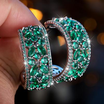 Delicati orecchini a bottone verdi con zirconi cubici Orecchini a fiore cavo in stile etnico Orecchini da sposa color argento con ciondoli per le donne