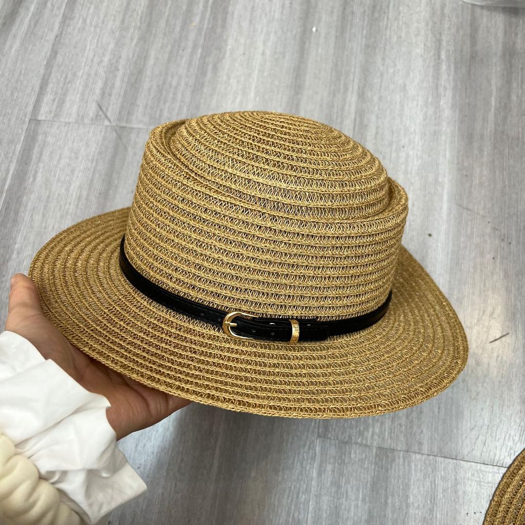 European and American fashion straw hat women's versatile sun hat green belt sun hat outdoor travel beach hat summer top hat