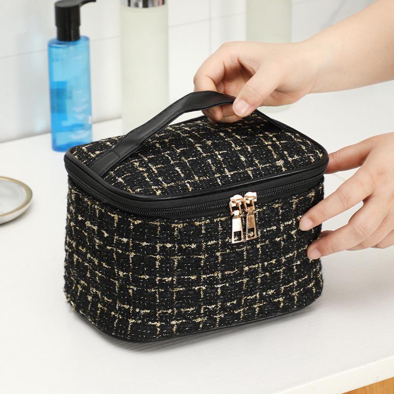 Nieuwe Draagbare Make-uptas voor Dames met Grote Capaciteit Handige Toiletzak, Essentiële Cosmetica Organizer Voor Toiletopslag