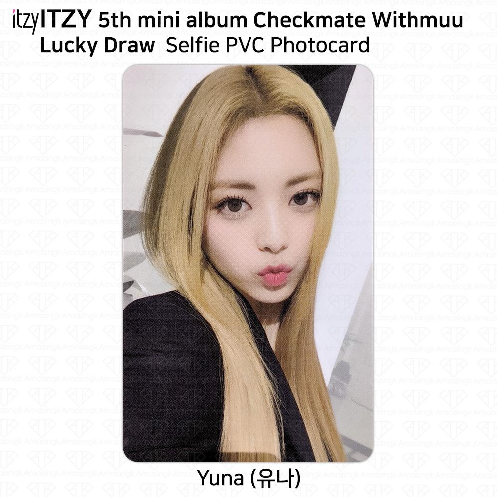 

ITZY 5-й мини-альбом Checkmate Официальная фотокарточка Withmuu Lucky Draw Polaroid Yuna - B