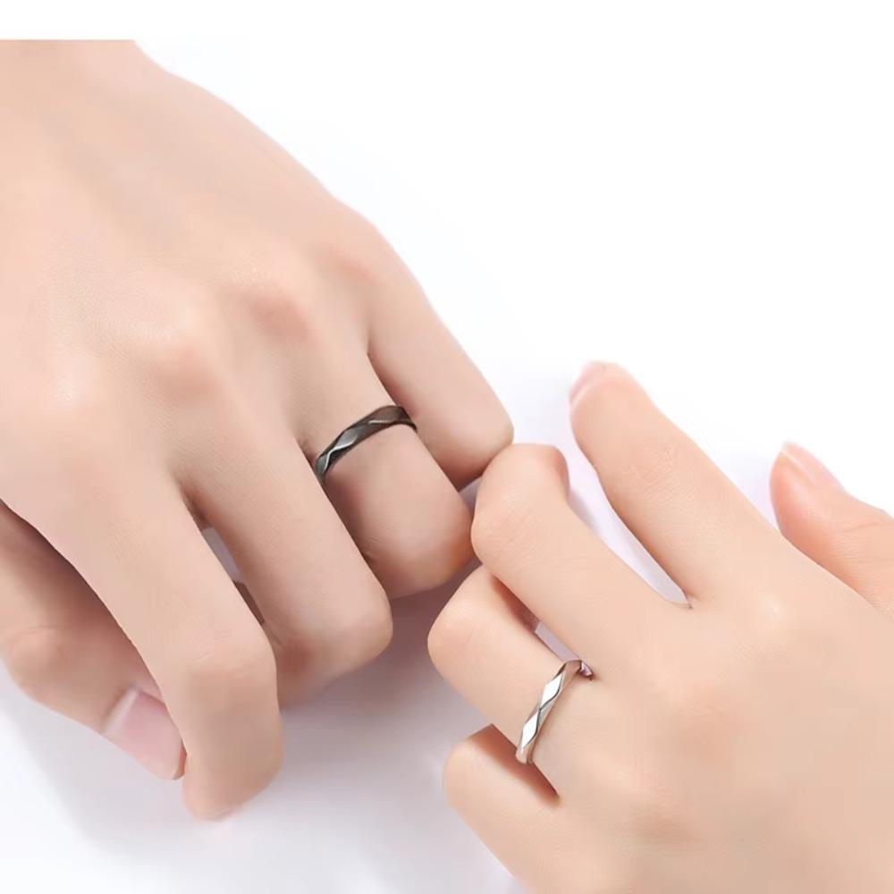 Black Sliver Color Couple Rings Rhombus Adjustable Finger Ring Luxury Lover's Jewelry Wedding Ring