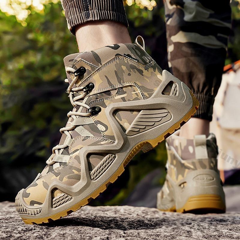 Men's Boots Autumn Winter High Top Men Outdoor Anti Slip Climbing Mountain Boots Large Size 46 Platform Anti Slip Desert Boots