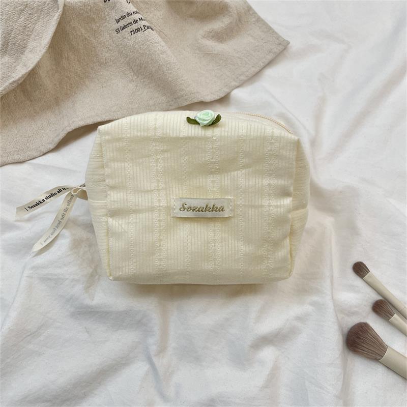 Cute Sweet Rose Square Cosmetic Bag Portable Travel Storage Bag Women Zipper Clutch Coin Purse Girl Sanitary Napkin Package Gift