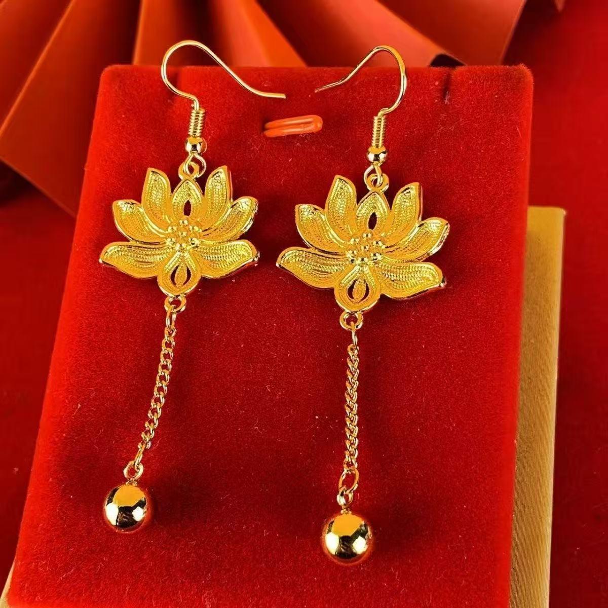 Элегантный набор: серьги-подвески и браслет с золотым лотосом для женщин - Новый китайский стиль