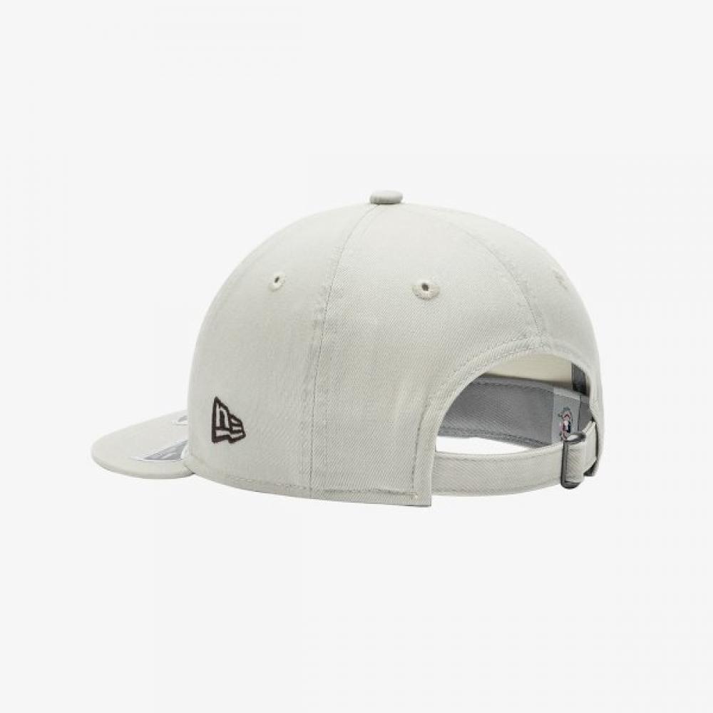 New Era Kids New York Yankees Basic Outline Retro Crown Strapback