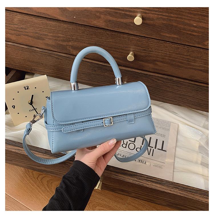 

Премиальная сумка женская весна-лето 2025 новая модная повседневная сумка-мессенджер женская портативная маленькая квадратная сумка