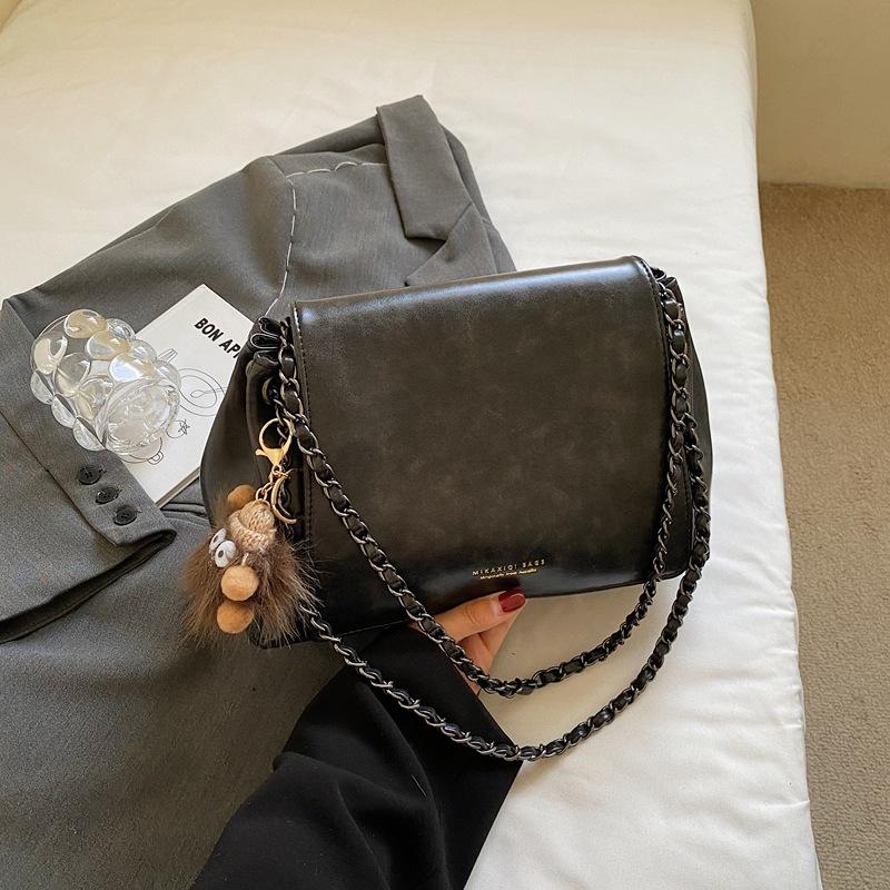 Casual Large-capacity Fashion Simple Commuter Chain Shoulder Bag Women's 2025 Autumn New Foreign Style Ins Tote Bag