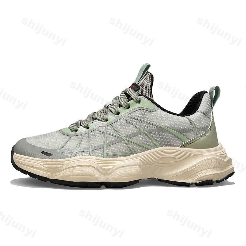 Fashion Men's Fashion Trend Casual Shoes 2025 New Summer Mesh Breathable Comfortable Slip On Sports Shoes Thick Soled Platform sneakers