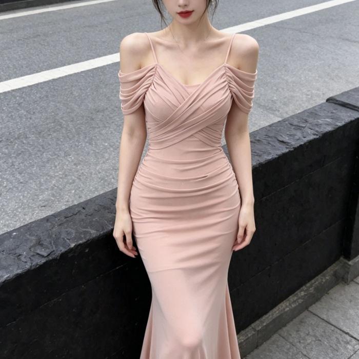 Mature mature woman sexy off-shoulder mesh camisole dress for women, 2026 new waist-cinching slimming stunning elegant skirt S
