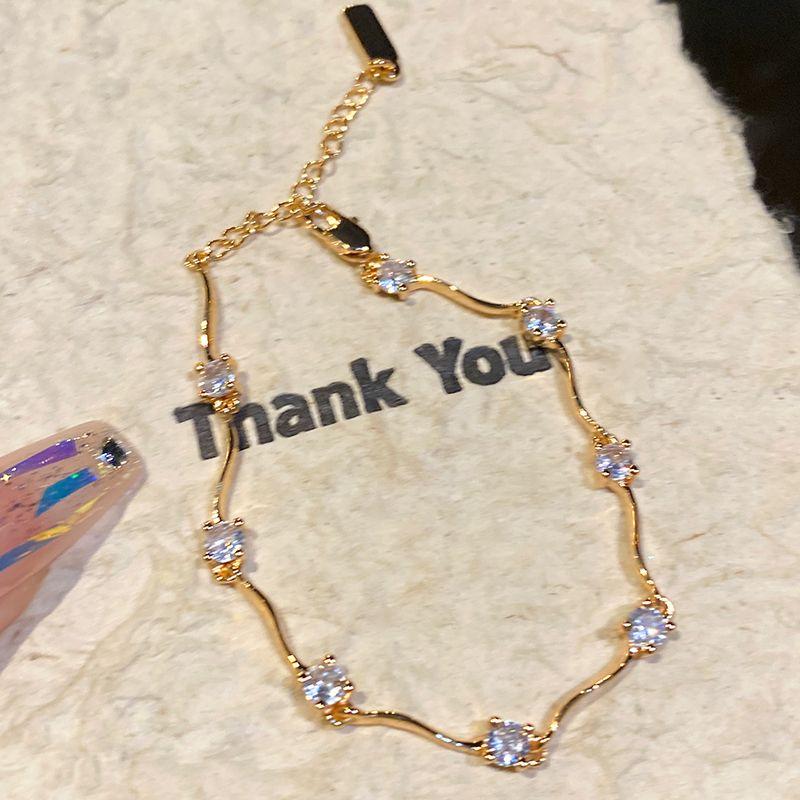 

Красивый стиль! Волновой кристальный браслет для женщин, браслет для подруг, браслет изысканный, элегантный, ювелирное изделие Beautiful geometric curved crystal bracelet