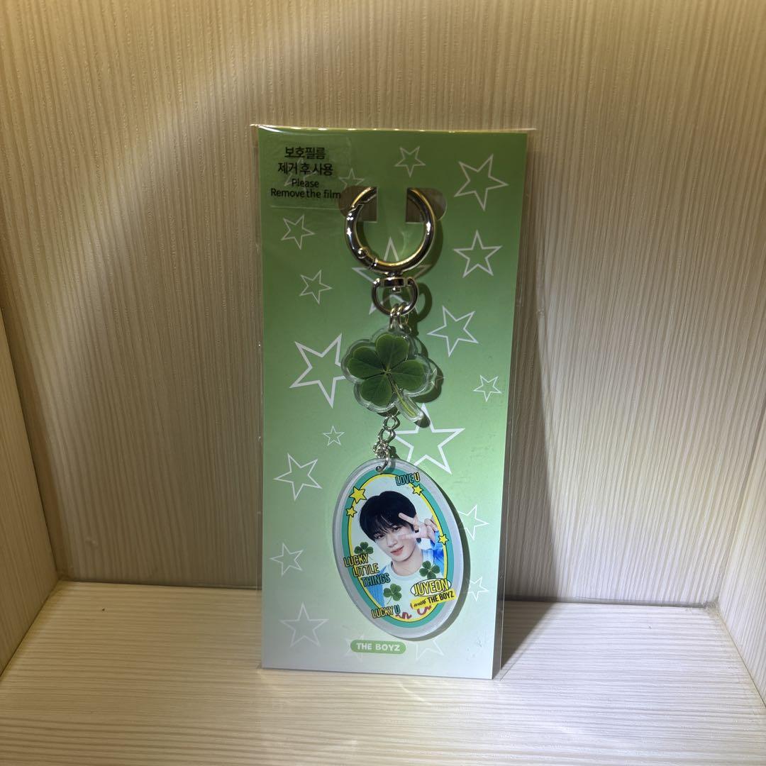 

[USED] THE BOYZ Juyeon Acrylic Key Ring Keychain