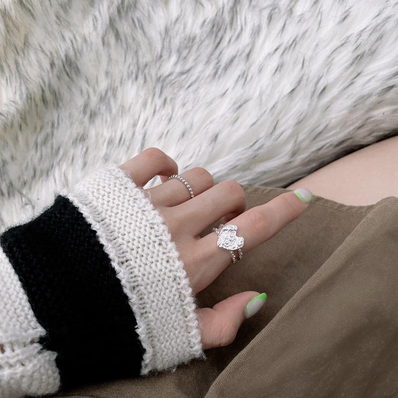 Su Chuang S925 Sterling Silver Heart Ring - Niche Design, Cold Style Texture, Light Luxury, High-End Index Finger Ring for Women.