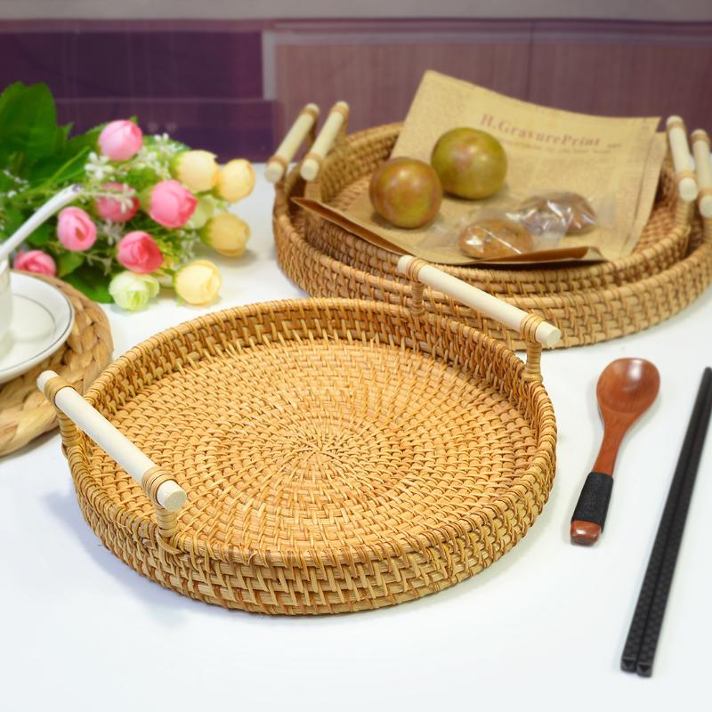 Dinner Serving Tray Breakfast Bread Food Plate Handwoven Rattan Storage Tray Round Shape Fruit Cake Wicker Basket With Handle