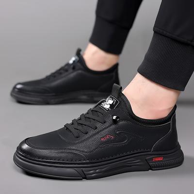 Fashion New British Style Men Casual Leather Walking Shoes Stylish Breathable Comfortable Leather Sport Shoes Antiskid Outdoor Sneakers
