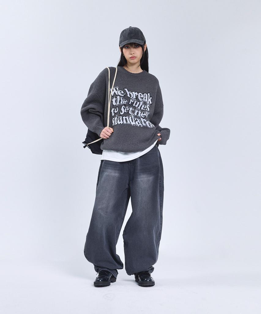 STANDARDERROR 87-Stan191 Art Lettering Oversized Jacquard Knit Charcoal