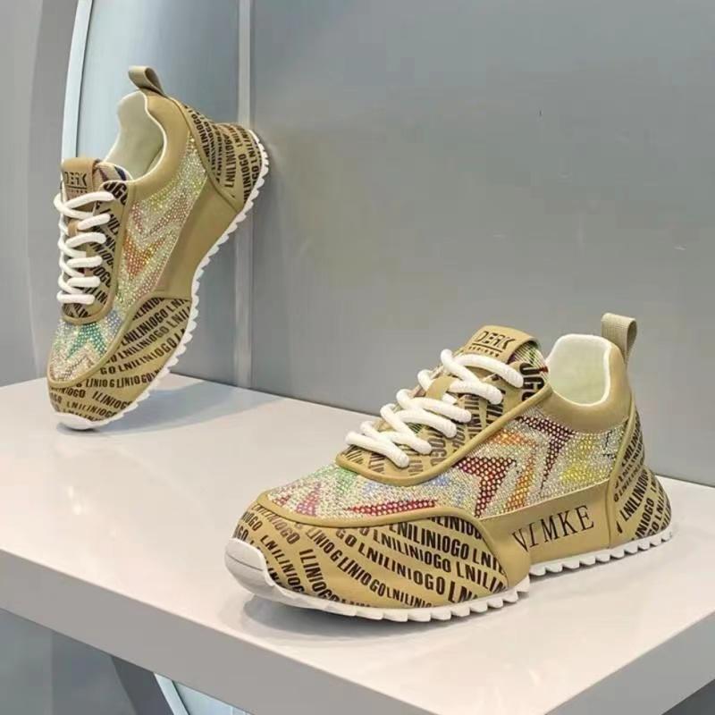 

Мужские и женские дизайнерские кроссовки для бега, повседневные, цветные, в стиле пэчворк, блестящие, оригинальные, дышащие, роскошные, массивные кроссовки 39 верблюд