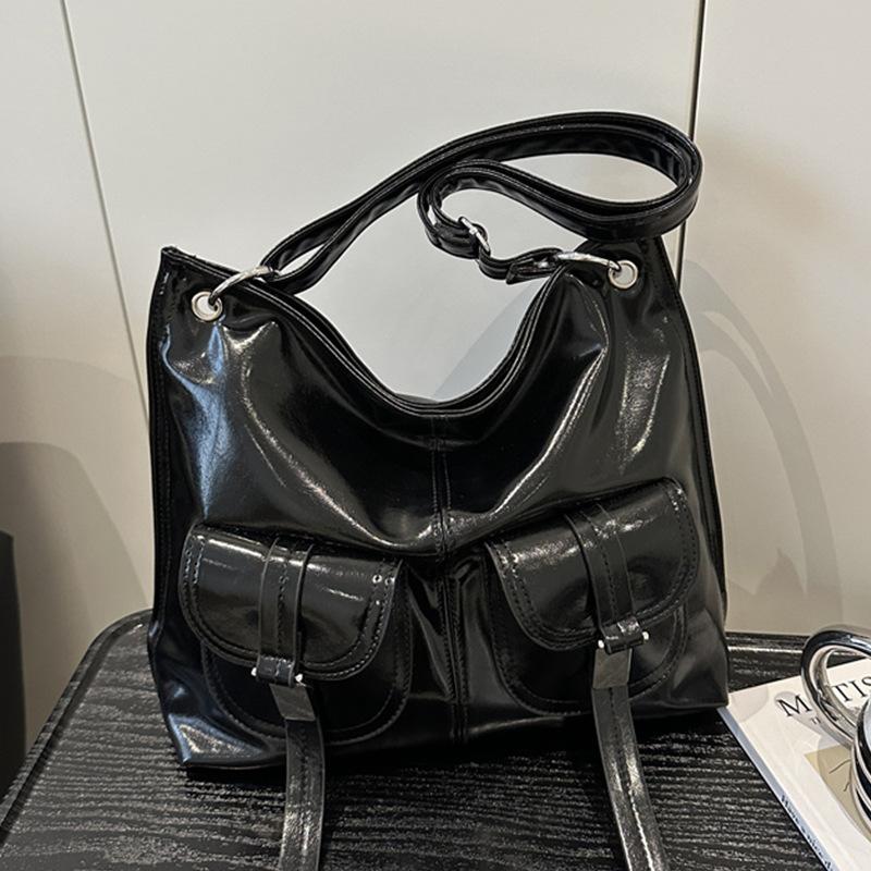 

Корейская нишевая сумка подмышкой женская 2025 новая ретро сумка локомотив сумка-мессенджер slack персонализированная сумка через плечо tide чёрный