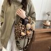 Leopard Print Fuzzy Retro Bucket Shoulder Bag, Large Capacity, Winter 2025 Women's Crossbody Underarm Bag
