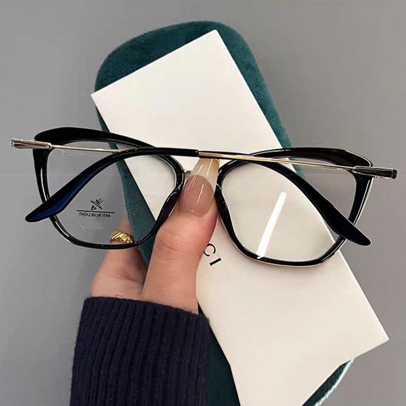 Retro Cat Eye Glasses For Women Professional Flat Light Mirror High-quality Anti-blue Light Fashion Reading Glasses 9206
