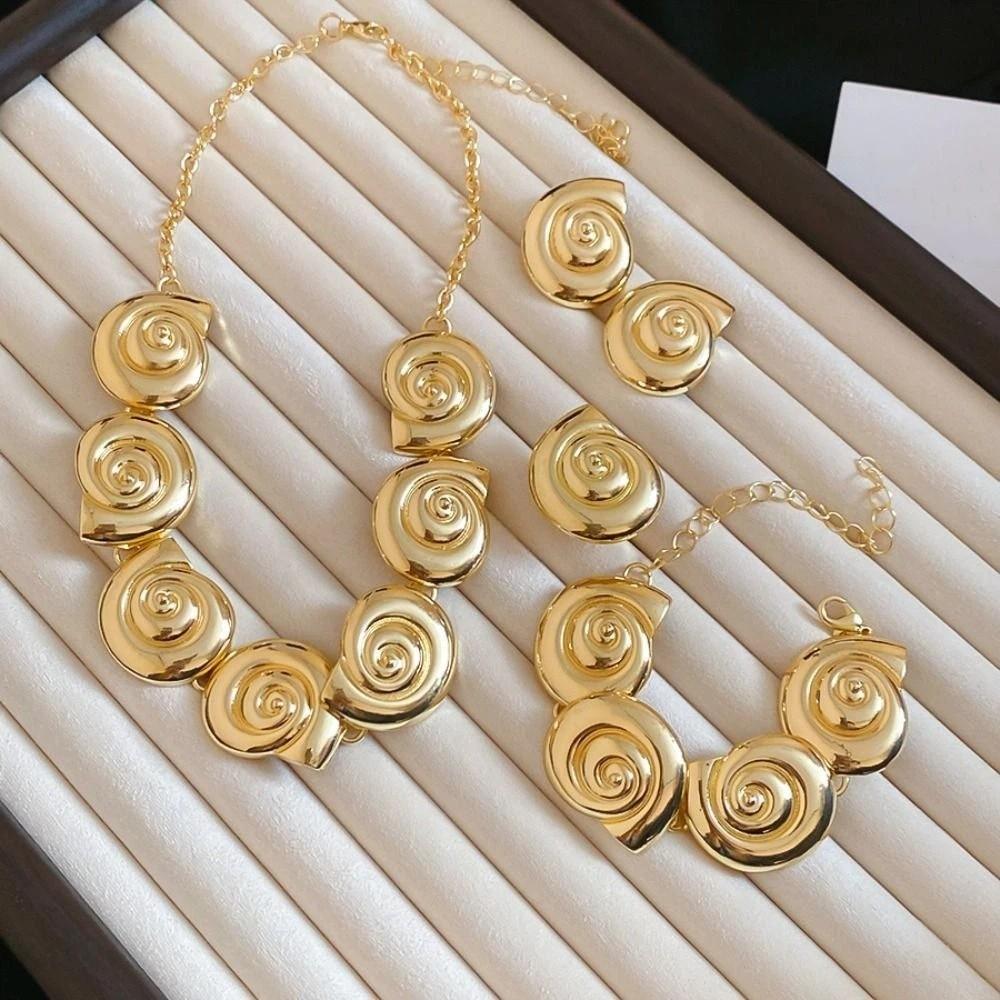 Retro Conch Clavicle Chain Set Metal Trendy Necklace Earring Set Conch Collar Pendant Beach