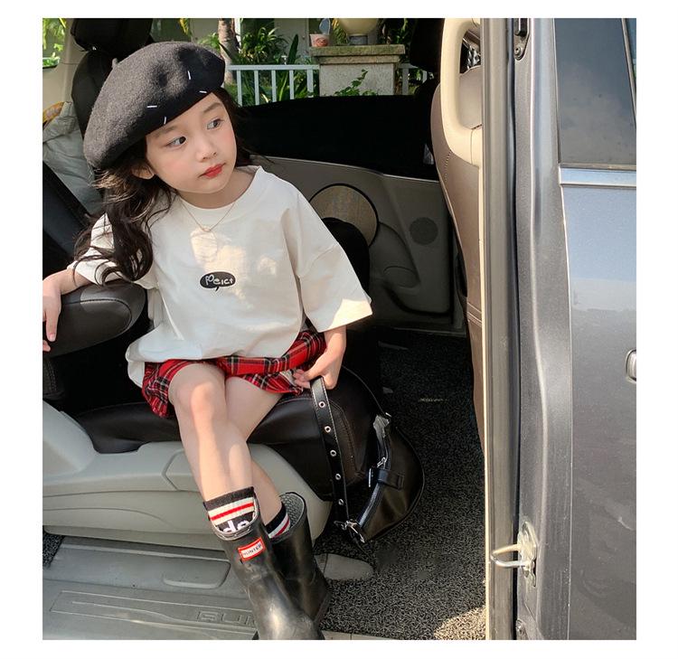 Baumwoll-T-Shirt für Mädchen mit kurzen Ärmeln: Trendiges Sommer-Print-Top