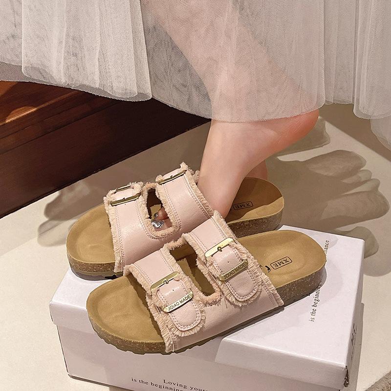 Casual outerwear soft-soled Boken slippers 2025 summer new double-breasted one-word slippers women's retro versatile beach shoes