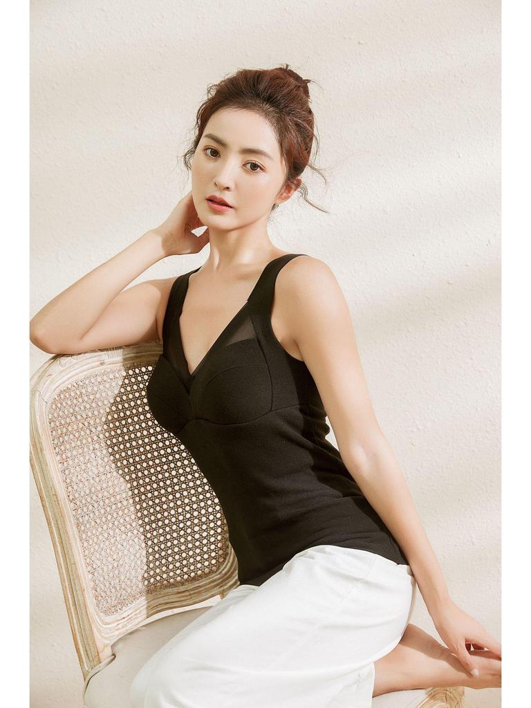 Women's Seamless Heated Fleece Vest with Integrated Chest Pad for Autumn and Winter
