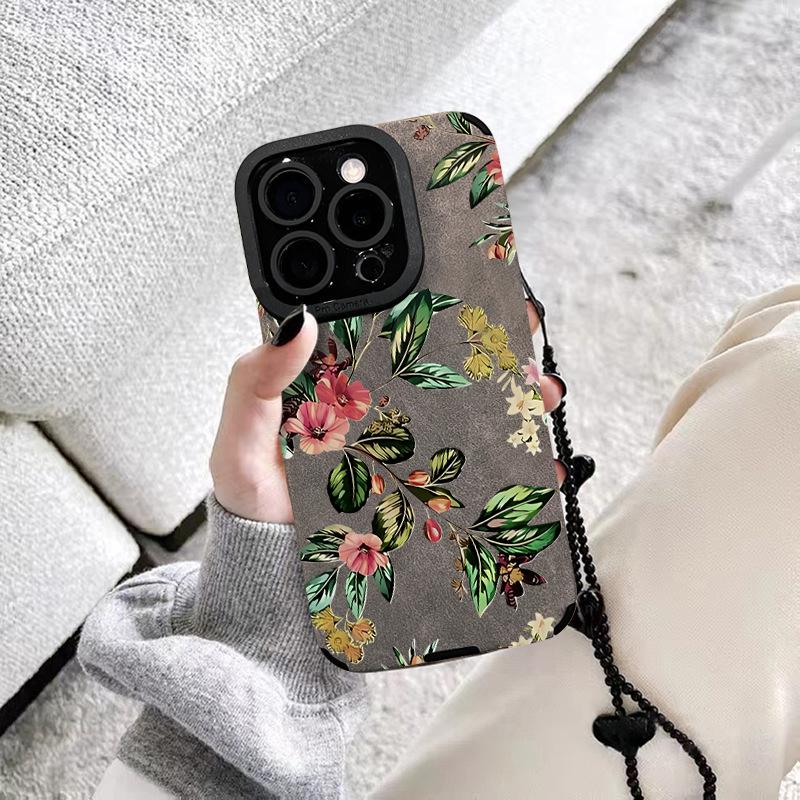 The Chinese-style Green Leaf Flower Chain Is Suitable for Apple 16pro Phone Cases with 15 Suede, 14 Fine-hole Anti-drop, and 13 Silicone 7/8