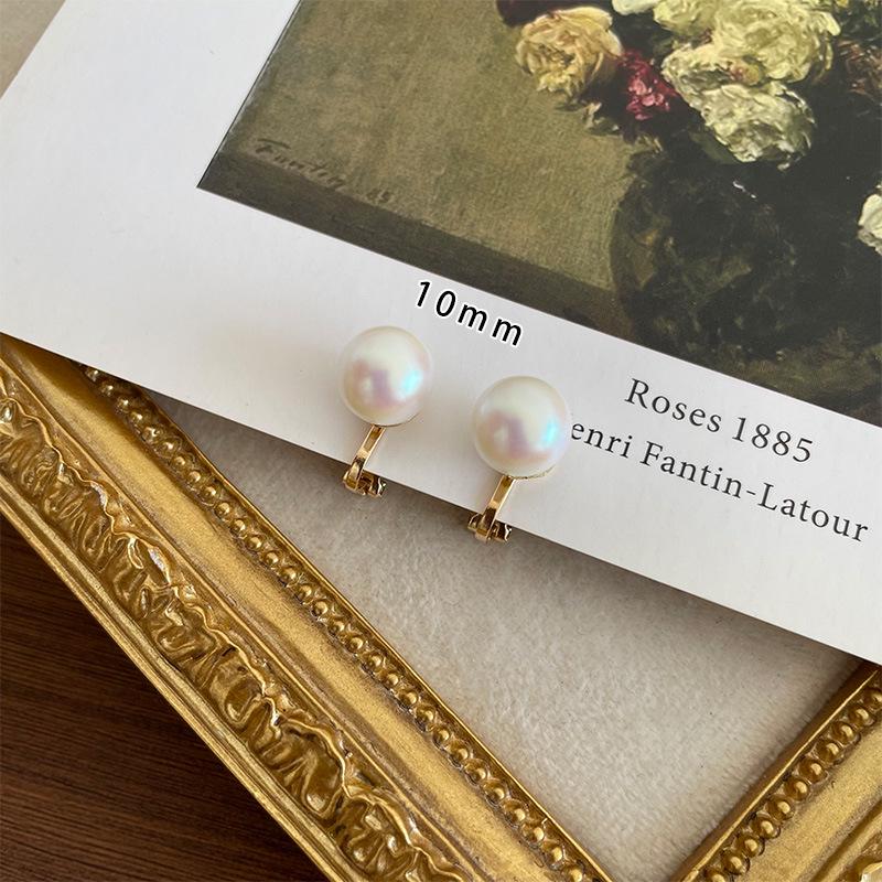 Korean Children's High-Gloss Pearl Luxury Necklace - Elegant Girl's Niche Clavicle Chain