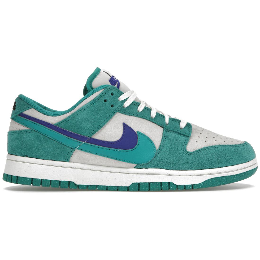 

Sneaker Nike Dunk Low SE 85 Neptune Green (Women s)(DO9457-101) 38