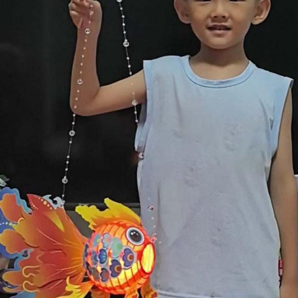 Chinese Style Children's Goldfish Lantern Handheld Koi Fish Handmade Lantern  Kids