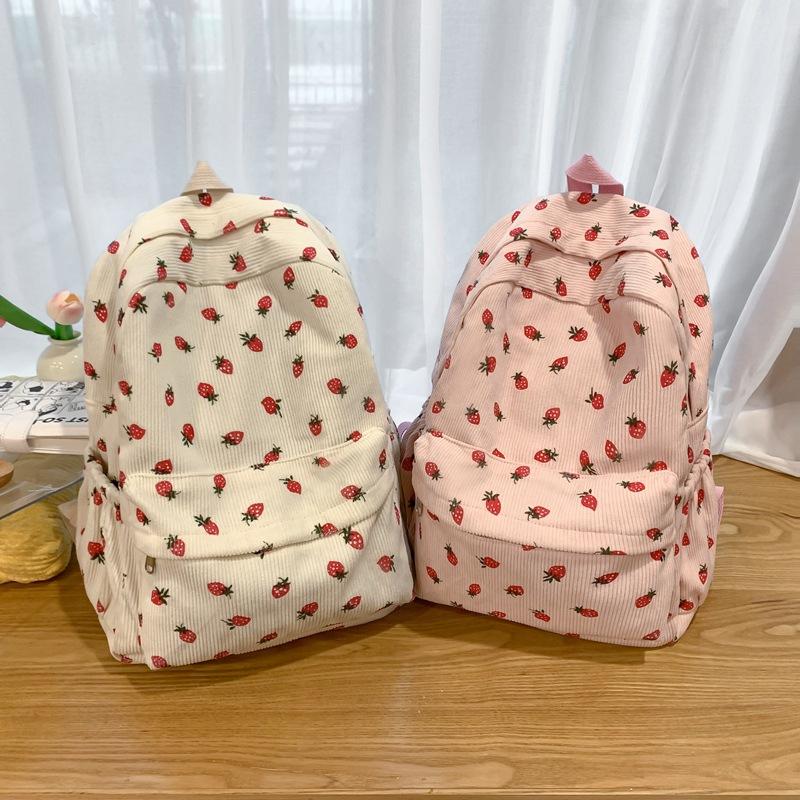 Schoolbag: Fresh Strawberry Backpack for Girls, Korean Style Backpack for Middle and High School, Niche Design, Cute Harajuku INS Style Backpack