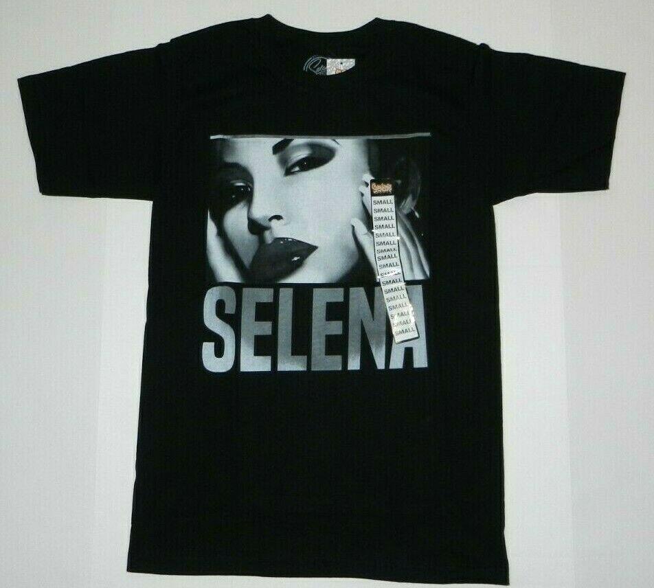 26 Selena Logo Selena Black Graphic T-Shirt New Unisex T-Shirt M