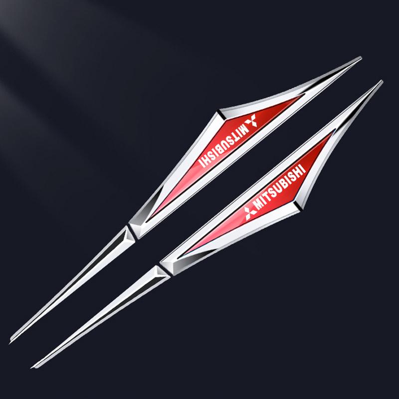 2 szt. Paski Błotnika Samochodowego ze Stopu Naklejka z Emblematem Bocznym do Mitsubishi Ralliart ASX Lancer Cordia Pajero Outlander Galant Mirage Colt