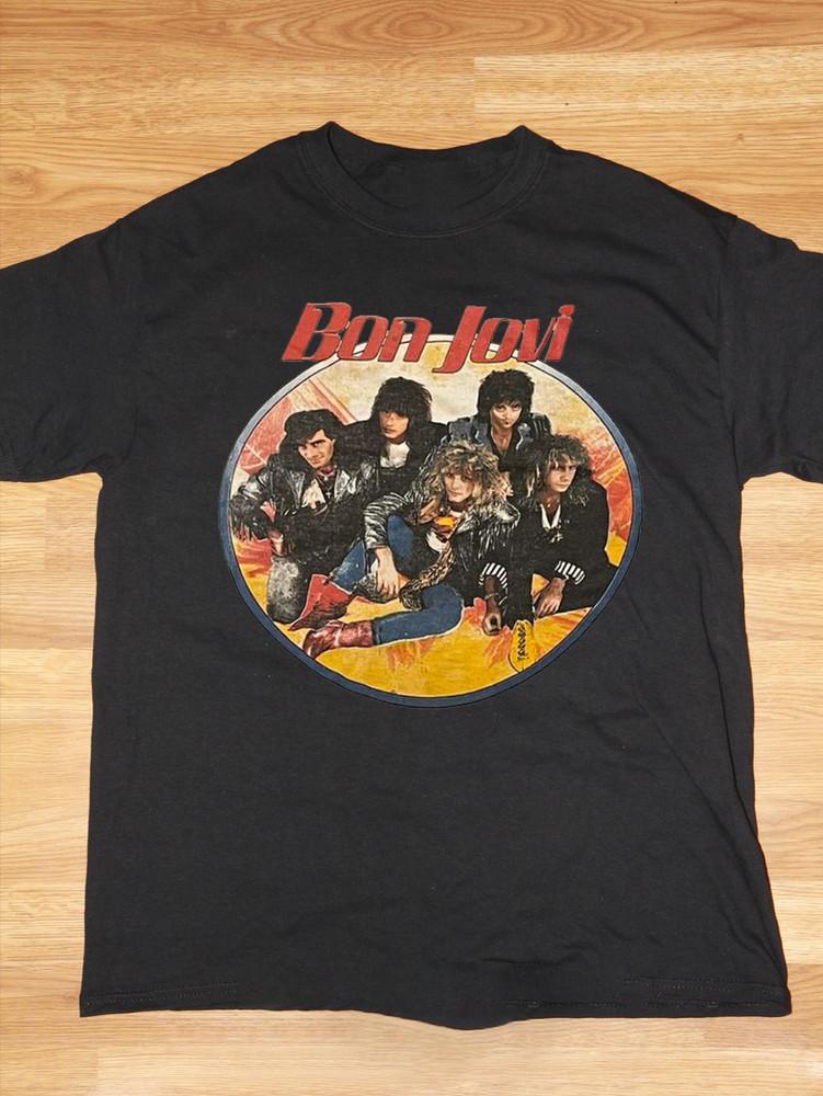 

Bon Jovi Band World Tour Concert Short Sleeve Cotton Unisex Tee Shirt MK059 Unisex T-Shirt L