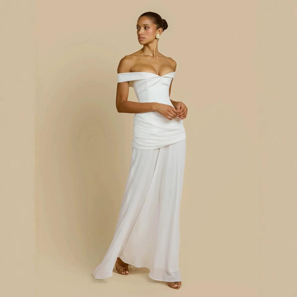 Party atmosphere dress, European and American one-word shoulder tube top, waist pleated temperament long dress