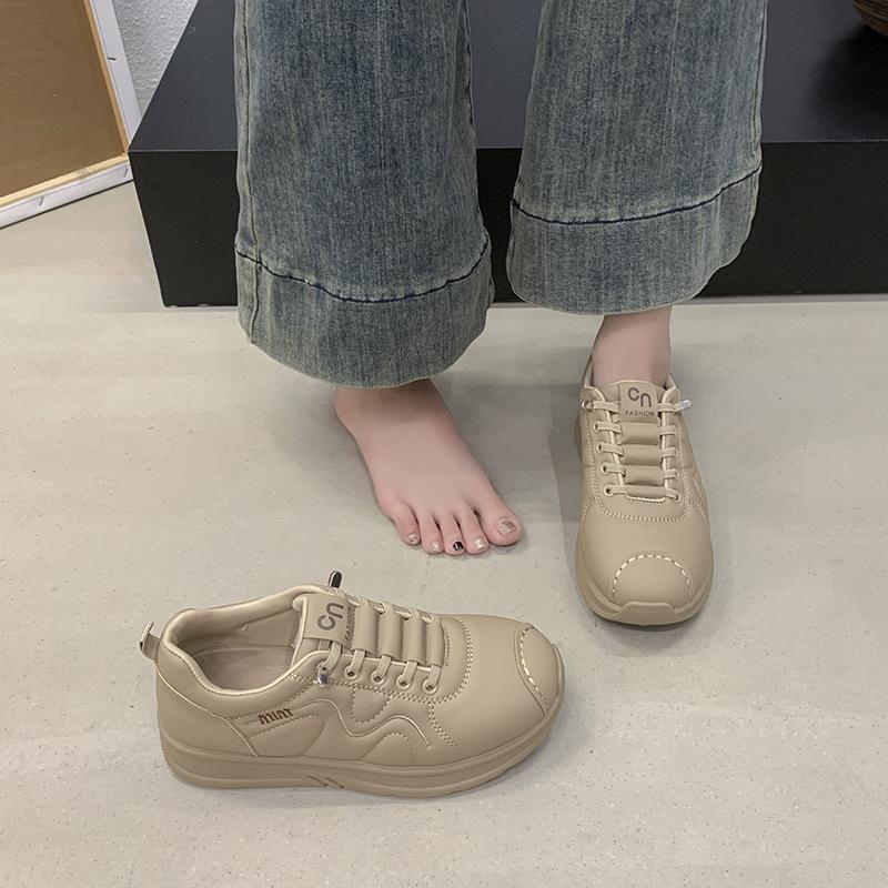 2025 autumn new leather surface casual stepping on shit feeling non-slip versatile comfortable bread little white shoes soft sole sports shoes women
