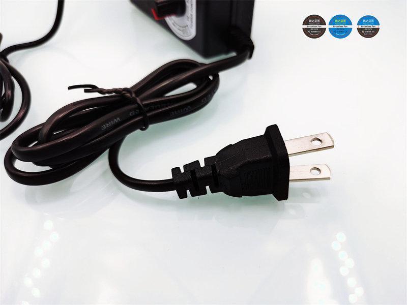 220V na 3V-24V DC Nastavitelný napěťový regulátor rychlosti, 1A 24W Variabilní transformátor