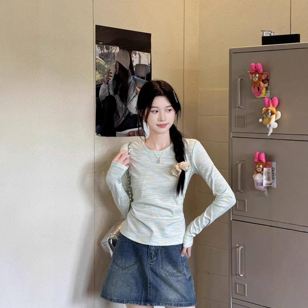 Korean Tie-dye Long-sleeved T-shirt Women's Early Autumn 2026 Bottoming Shirt Is Unique and Super Good-looking, with a Slim-fitting Top Inside.