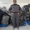 Costum de schi și ciclism impermeabil de iarnă îngroșat cu bumbac cald și pelerină rezistentă la vânt, ideal pentru depozite frigorifice și livrare.