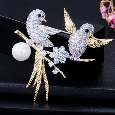 Broschen & Körperschmuck