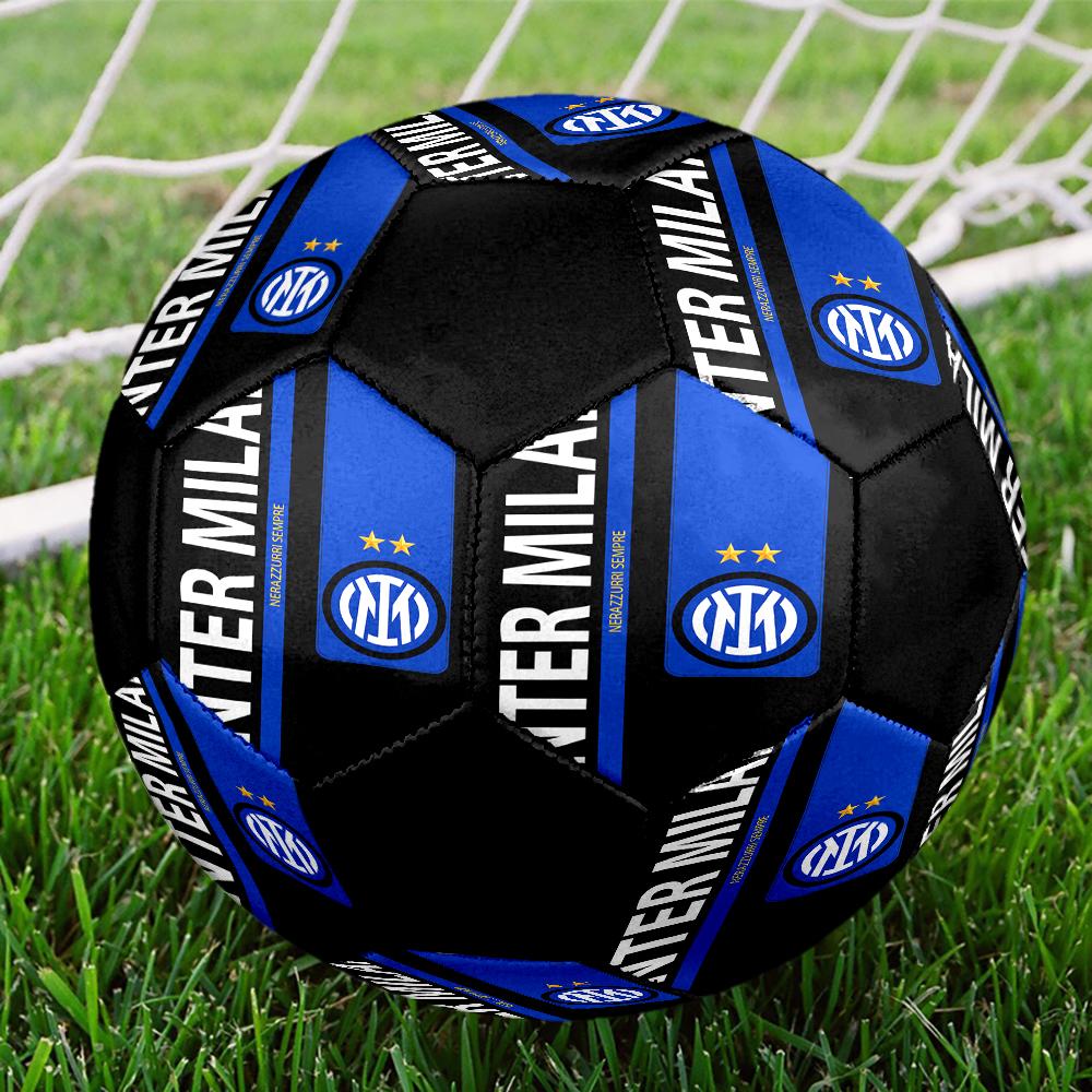 Pallone da Calcio Taglia 5 Tema Inter Milan, Adatto Sia per Partite Indoor che Outdoor, un Regalo Adatto a Tutti.